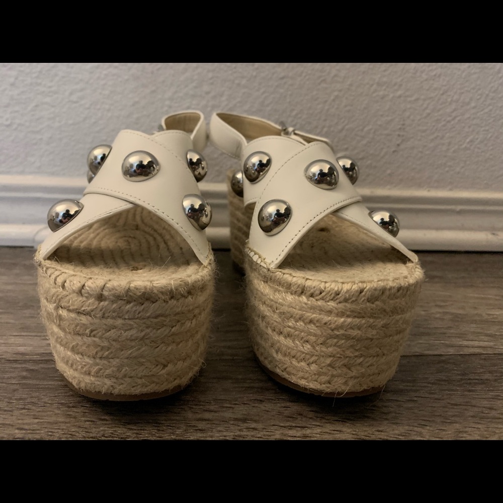 Platform sandal by Marc fisher